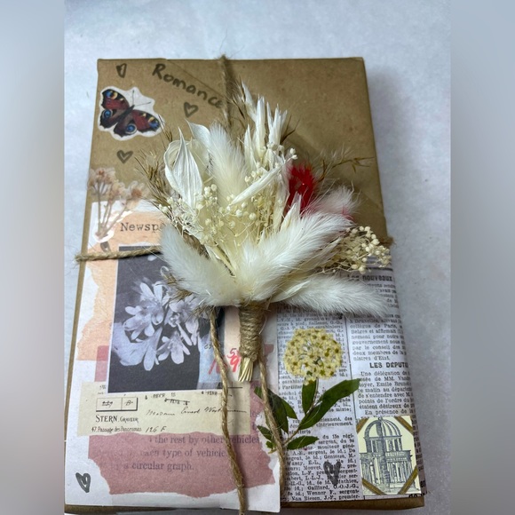 Cute Mystery Romance books 📖👩‍❤️‍👨✨ - Picture 5 of 6